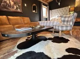 River View, Red River Carriage House