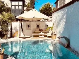 Mina Otel by Adda Alaçatı