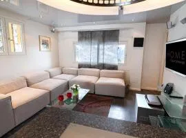 Triplex moderne avec terrasse à Courchevel 1850, près des pistes et services, 3 suites, parking - FR-1-575-145