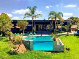 The Blue Diamond Villa-25min to Valencia
