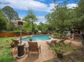 Highland Village - 4BR w Backyard Pool Oasis