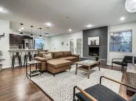 5-BD 2-BA Spring Valley Park Home w Backyard Fun