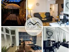 Book your stay near Bailgate the heart of Lincoln! Short let & longer bookings welcome, weekly and monthly offers