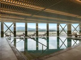 ソフィテル アテネ エアポート、にあるアテネ国際空港（エレフテリオス・ヴェニゼロス国際空港） - ATHの周辺ホテル