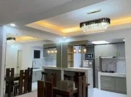 Newly Designed Modern Gated 3 Bedroom Townhouse Minutes to SM Mall, Gaisano Mall, Ace Hospital