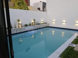Coastal Beach Apartments, διαμέρισμα στο Μαπούτο