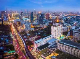 Evergreen Place Siam by UHG