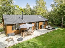Nice Home In Sjællands Odde With Wifi, hotel in Yderby
