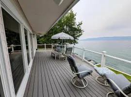Lake Front Retreat on Flathead