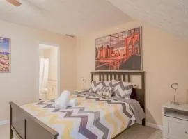 2 BR Townhouse - 10 Mins to Horse Park