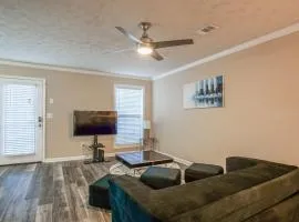 Relaxing Retreat - Horse Park