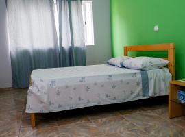 FADIAS Quartos - Rooms, hotel u gradu Ribeira Grande