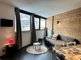 Résidence Trois Vallees - VAL THORENS STUDIO 3 PERSONNES PROCHE DE TOUT MAE-7776