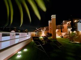 Laguna Beach Relax - Terraza, Jacuzzi, Parking, Hotel in Vera