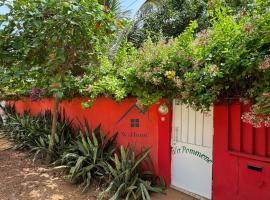 Villa La Pommone, hotel in Thiès