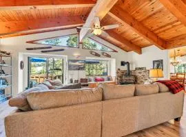 The Big Bear Chalet Private Hot Tub