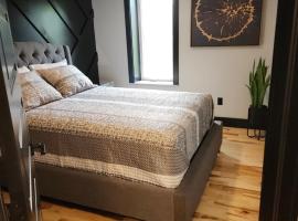 Manitowaning में, होटल BAYSIDE RESORT, 2 O'CLOCK SUITES