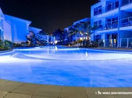 Sand Dunes Resort Stunning Beachfront Apartment