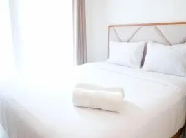 Calm Studio at Supermall Mansion Apartment Benson Tower By Travelio