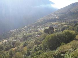 Danba Brother's House, hotel Tanpában