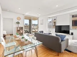 Parkland Vista Luxury Retreat