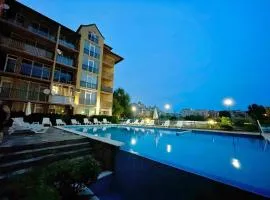 Sunny view South studio Мир Авангарда