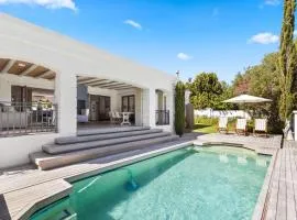 Winelands Villa by Host Agents