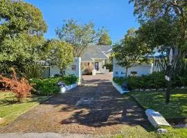 Stannards Guest Lodge 4 Star B&B, Knysna
