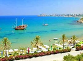 Holiday Homes at Beach club, hótel í Temblos