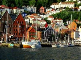 Home Hotel Bryggen