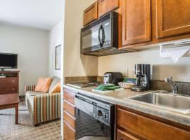 MainStay Suites St Robert - Fort Leonard Wood, hotel v destinácii Saint Robert v blízkosti letiska Waynesville-St. Robert Regional (Forney Field) - TBN