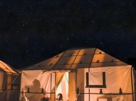 Merzouga Sahara Nights camp & desert activities, hotel v destinaci Merzouga