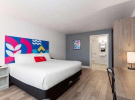 Howard Johnson by Wyndham Orlando Lake Buena Vista South, hotel in Kissimmee