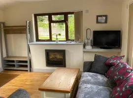 Cottage Retreat- Sleeps 4 Garden