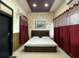 Hotel Ace