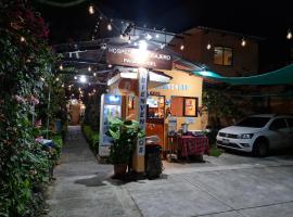 Hospedaje El Viajero, hotel u gradu Panahačel
