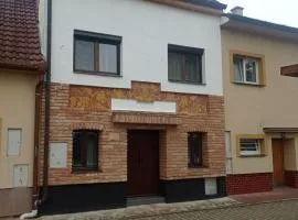 Vinný sklípek u Dědy