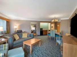 Best Western PLUS Executive Court Inn & Conference Center