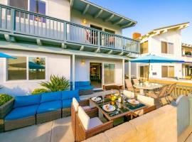 Newport Beach Condo with Patio Perfect Location on the Boardwalk, apartamento en Newport Beach