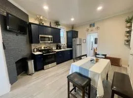 New York City Private Bedroom Near Free Ferry Boat!