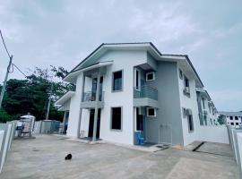HELLOKITTY HOUSE- Unit 4, family hotel in Kuala Terengganu
