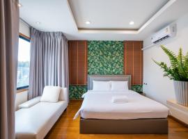 Amazing Natcha villa, hotel in Pattaya Central