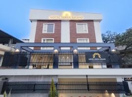 HOTEL SURYA GRAND, hotell i Siliguri