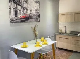Mi casa, tu casa