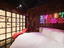 X Sense Love Hotel - Vinhomes Ocean Park 2