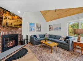 Beautiful 2BR 2BA Fall Line Condo with Mountain Views, Pool, Hot Tub, Sauna, Shuttle, G6B condo