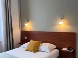 Hôtel De France - Restaurant L'insolite