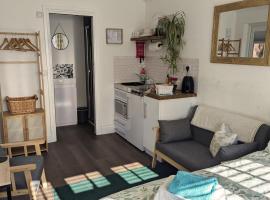 Oak Tree View - relax, reconnect, explore or work, помешкання з кухнею у місті East Harling