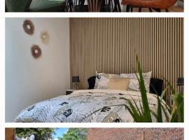 Le Vauban Cambrai, hotel with hot tubs in Cambrai