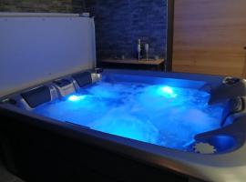 Abri cosy, hotel a Ivoz